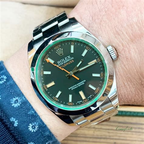 rolex milgauss vetro verde tipi|rolex milgauss price guide.